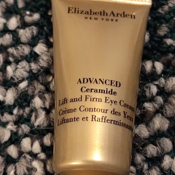 NWT! Elizabeth Arden Advanced Ceramide Lift Cream - Picture 3 of 4